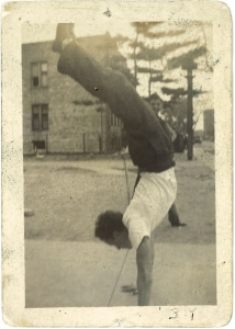 JasperHandstand