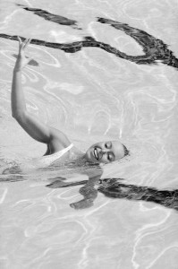 nuoto sincronizzato in solitaria